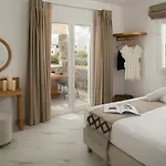 Hotel Cosmos