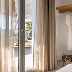 Hotel Cosmos