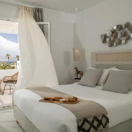 Cosmos Hotell Pláka