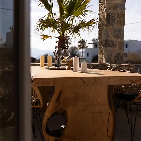 Cosmos Plaka (Naxos)